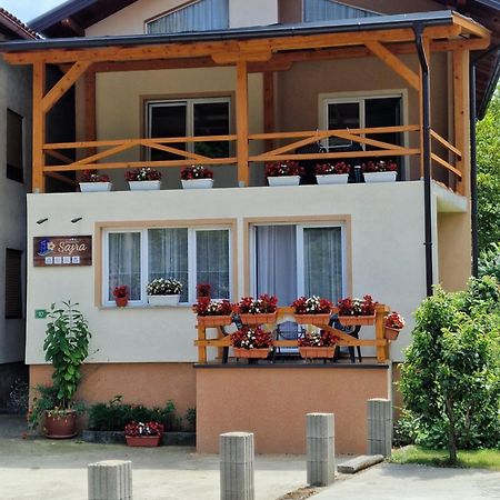 Apartment Sajra Кулен Вакуф Экстерьер фото